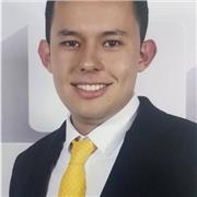 Ingeniero civil de la Universidad Nacional de Colombia, profesor de matemáticas, física y estadística desde bachillerato hasta nivel universitario